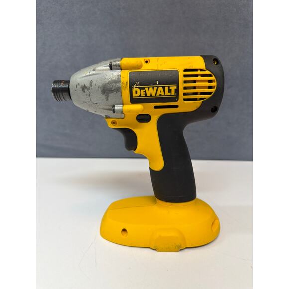 Dewalt Other - Dewalt Heavy Duty 1/4” Cordless Impact Driver 18v DW056 TOOL ONLY Tested